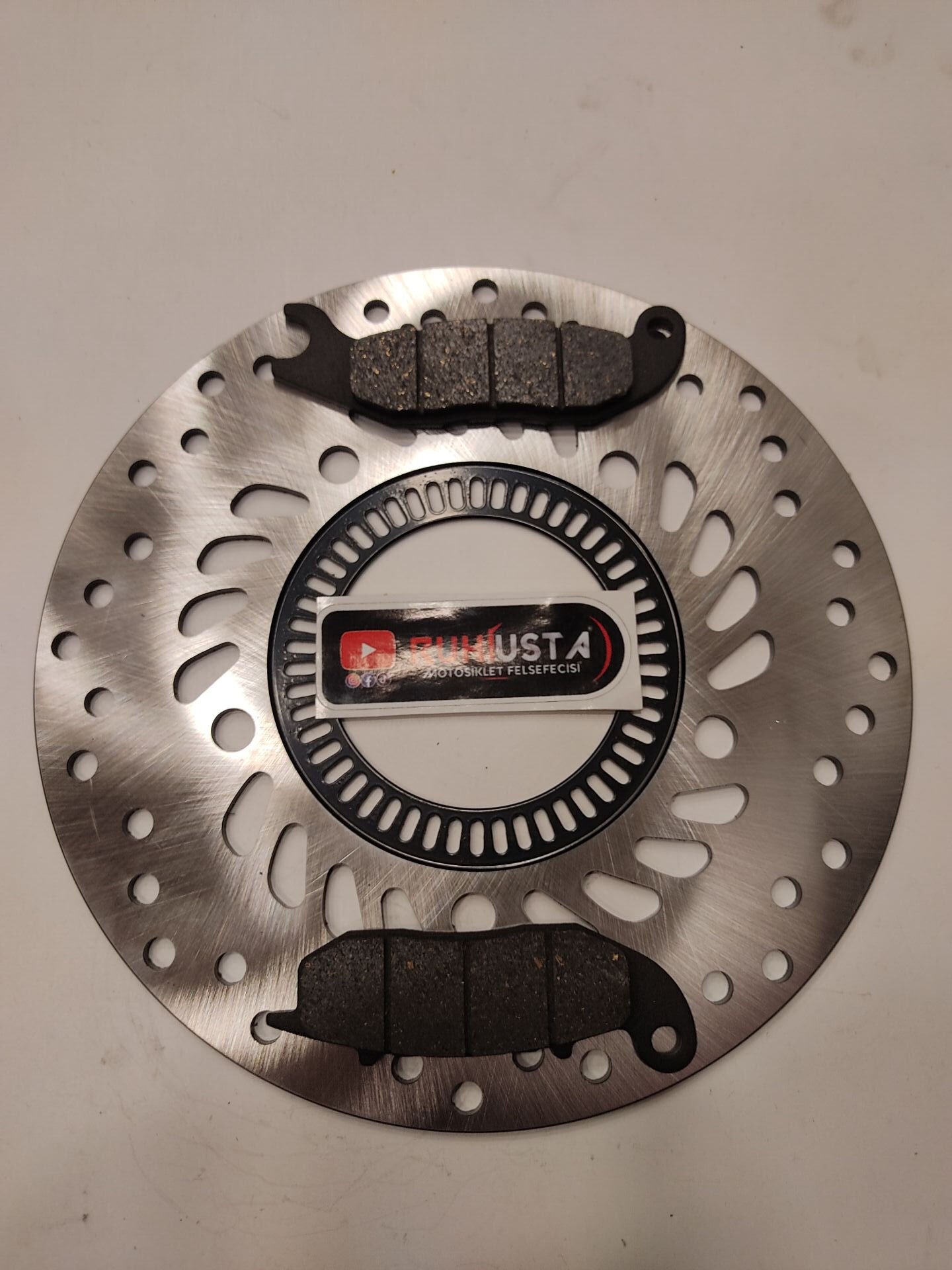 ÖN FREN DİSK ABS'Lİ 2023-2025 + BALATA HEDİYELİ