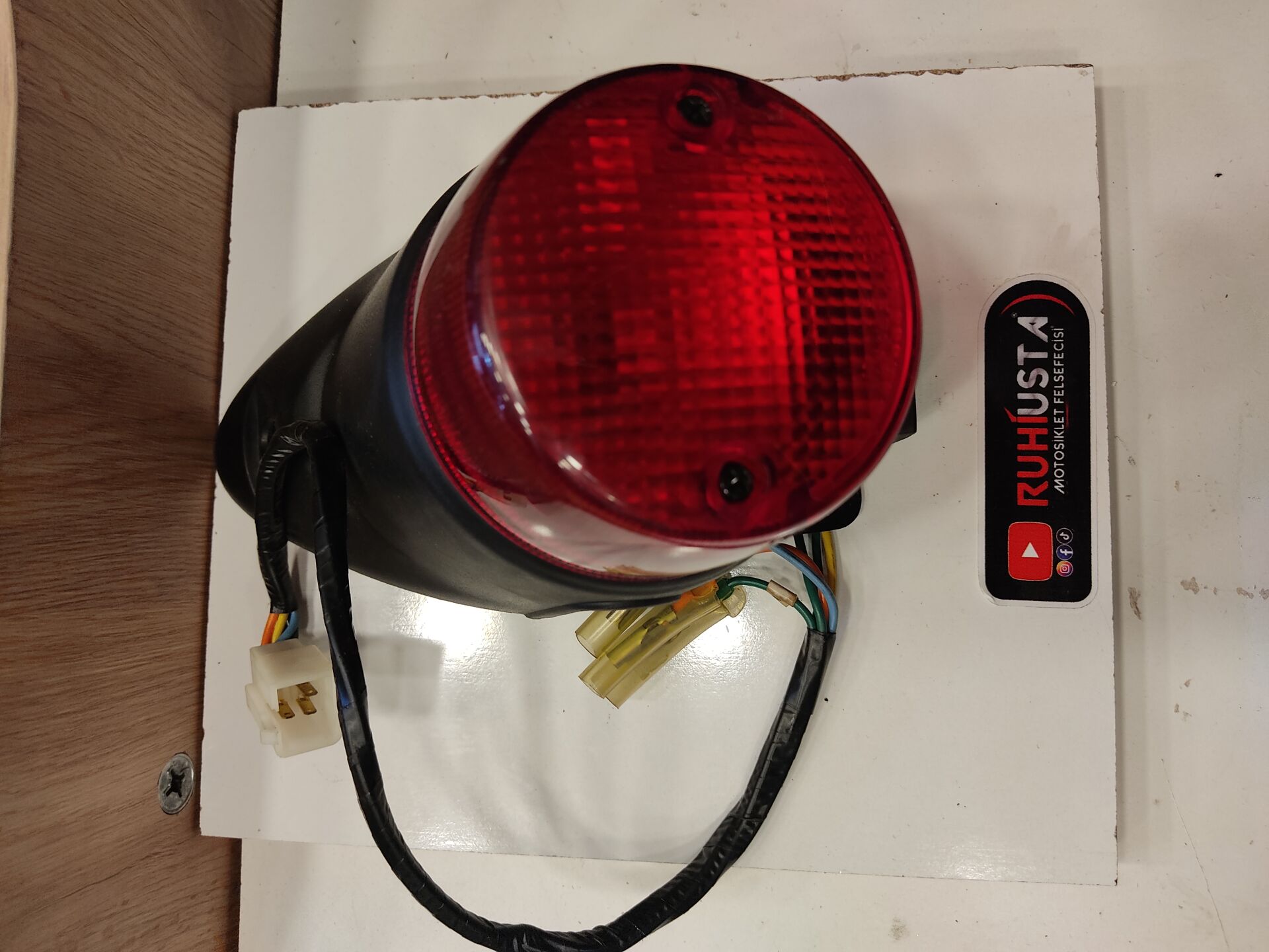 TODAY 50/ARKA STOP LAMBASI