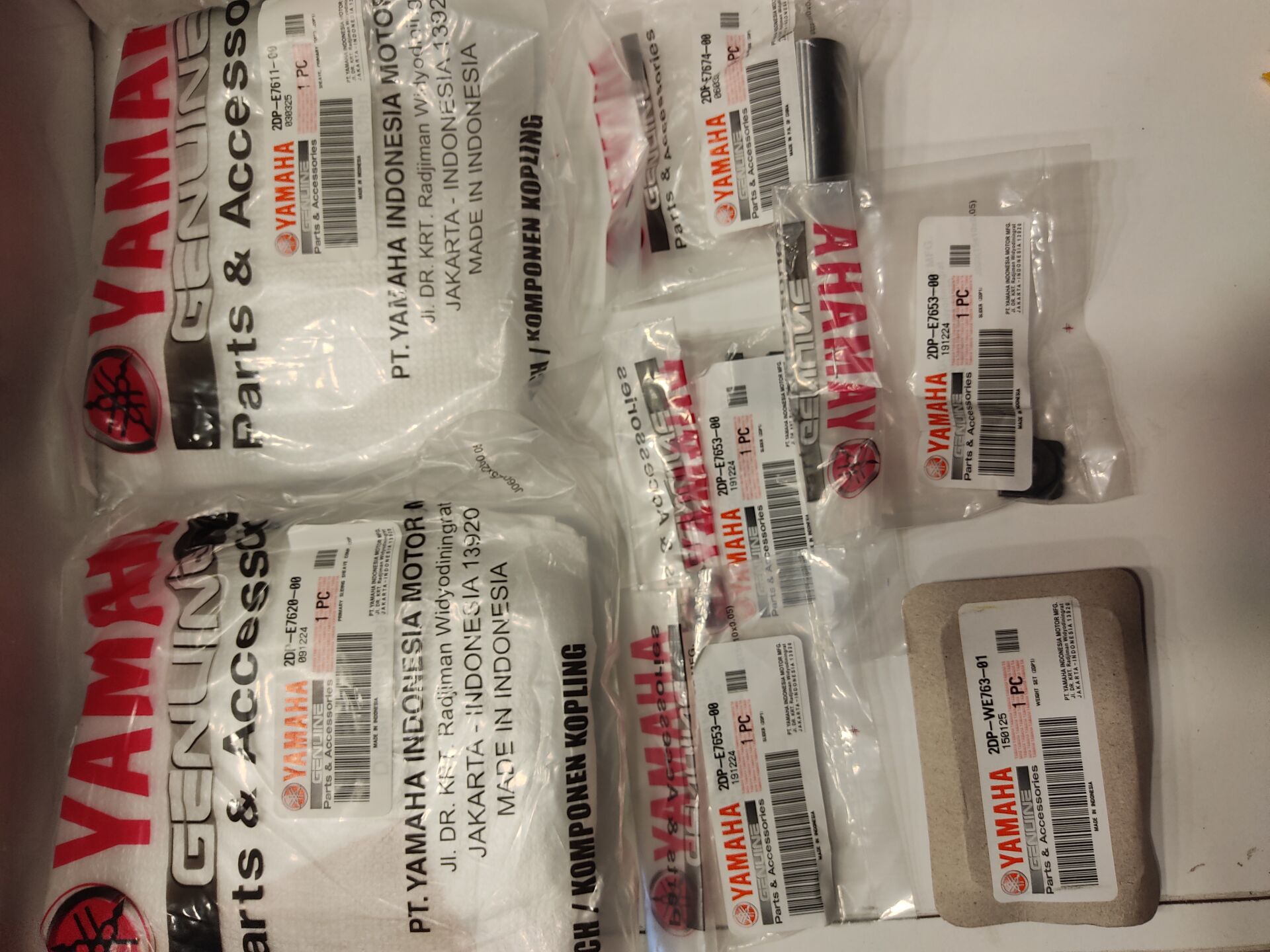 YANAHA NMAX/125/155/ÖN VARYATÖR PARÇALARI